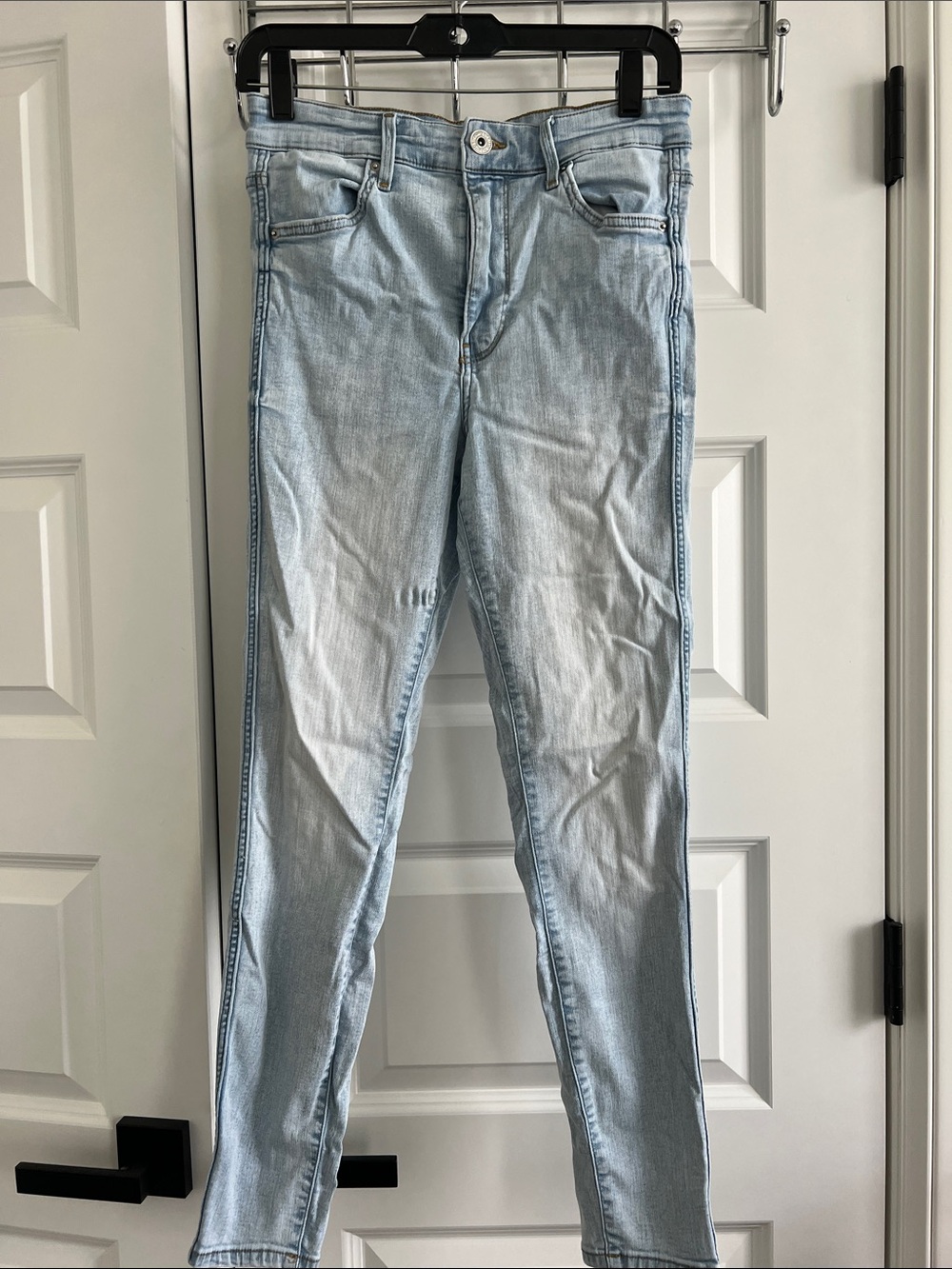 H&M Light Blue Skinny Jeans